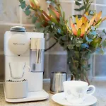 Newty Willows - Art Deco Double Bay Designer Apt