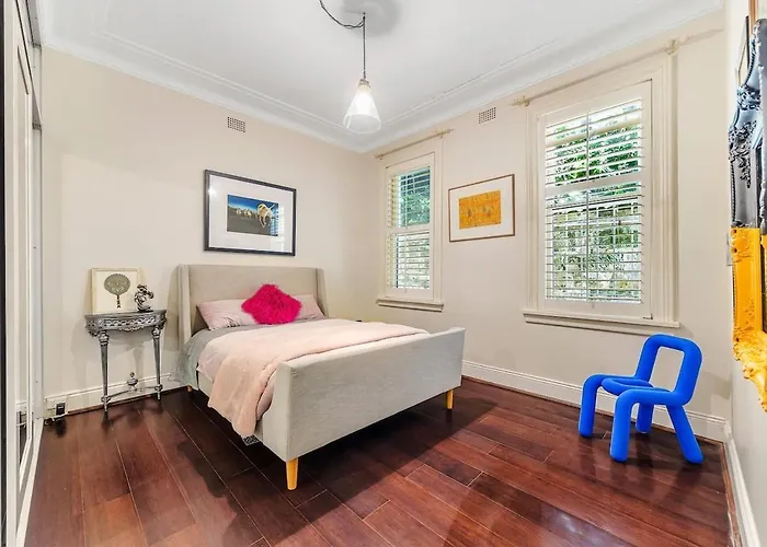 Newty Willows - Art Deco Double Bay Designer Apt