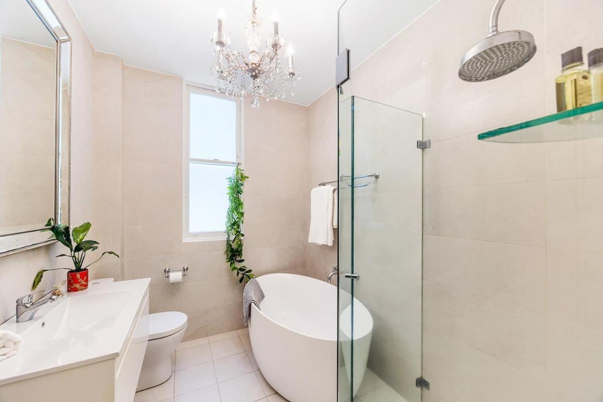 Newty Willows - Art Deco Double Bay Designer * Sydney